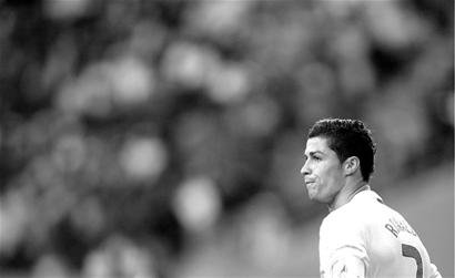 赛季中表现 赛季中表现